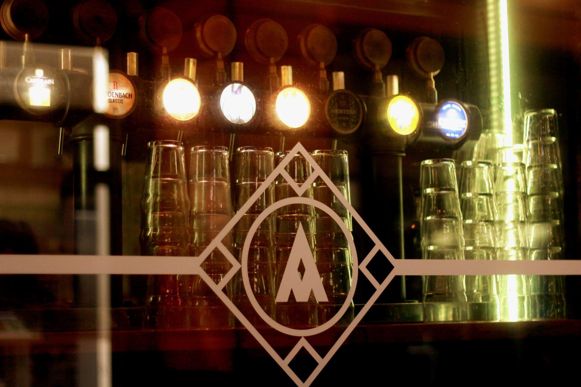 vitrine alchimie